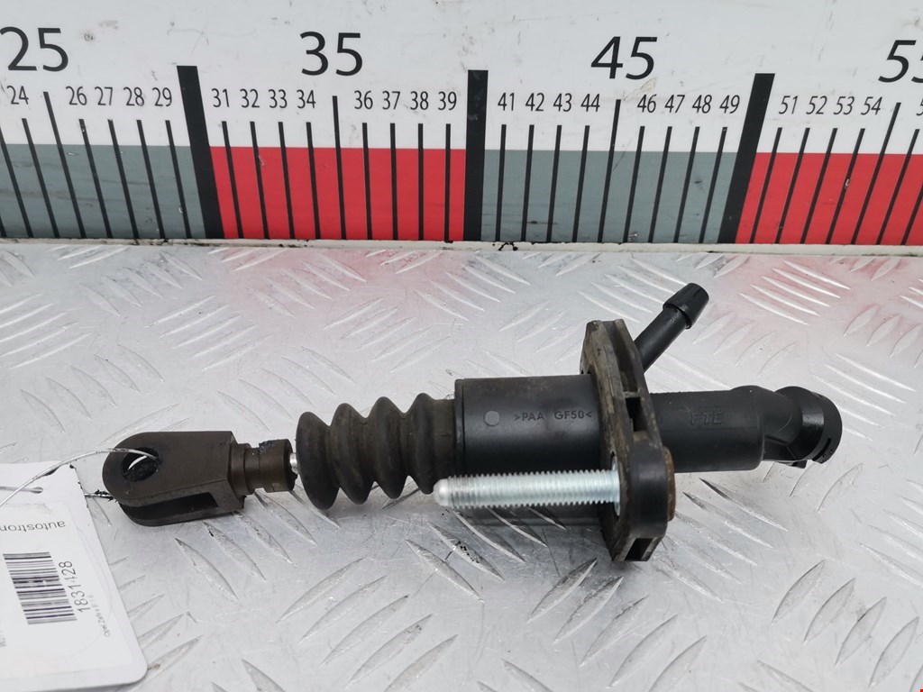 Цилиндр сцепления главный OPEL Zafira B 2005-2012