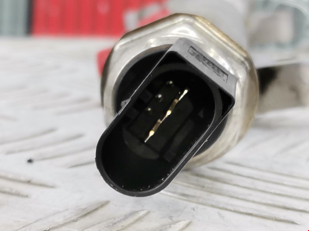 Датчик давления топлива MERCEDES-BENZ C-Class C-klasse W204 2007-2015