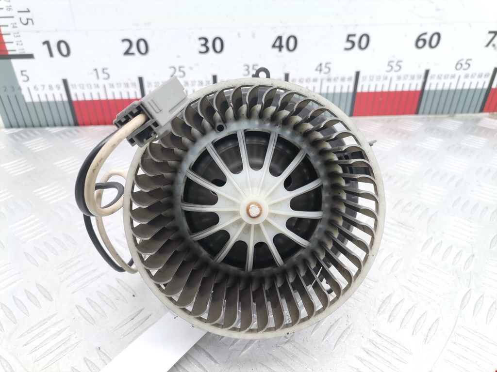 Моторчик (мотор) отопителя салона OPEL Astra J 2009-2017