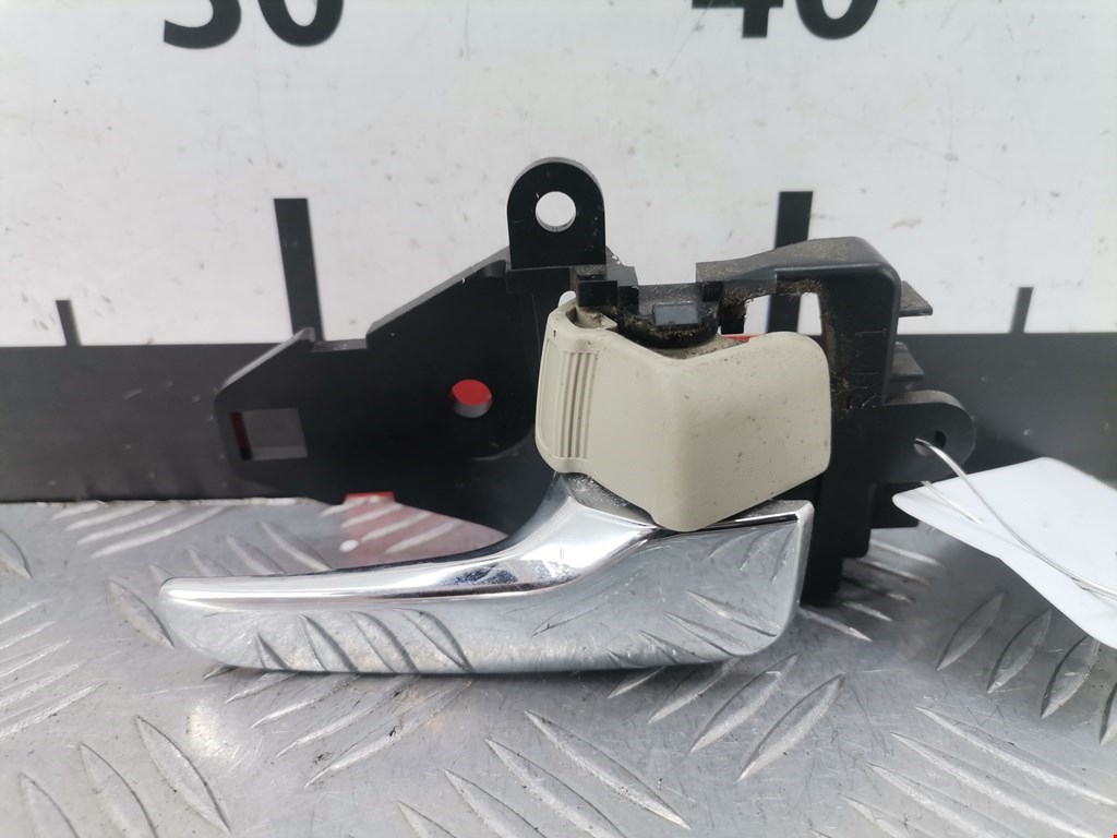 Ручка дверная задняя внутренняя правая MITSUBISHI Outlander XL 2006-2012