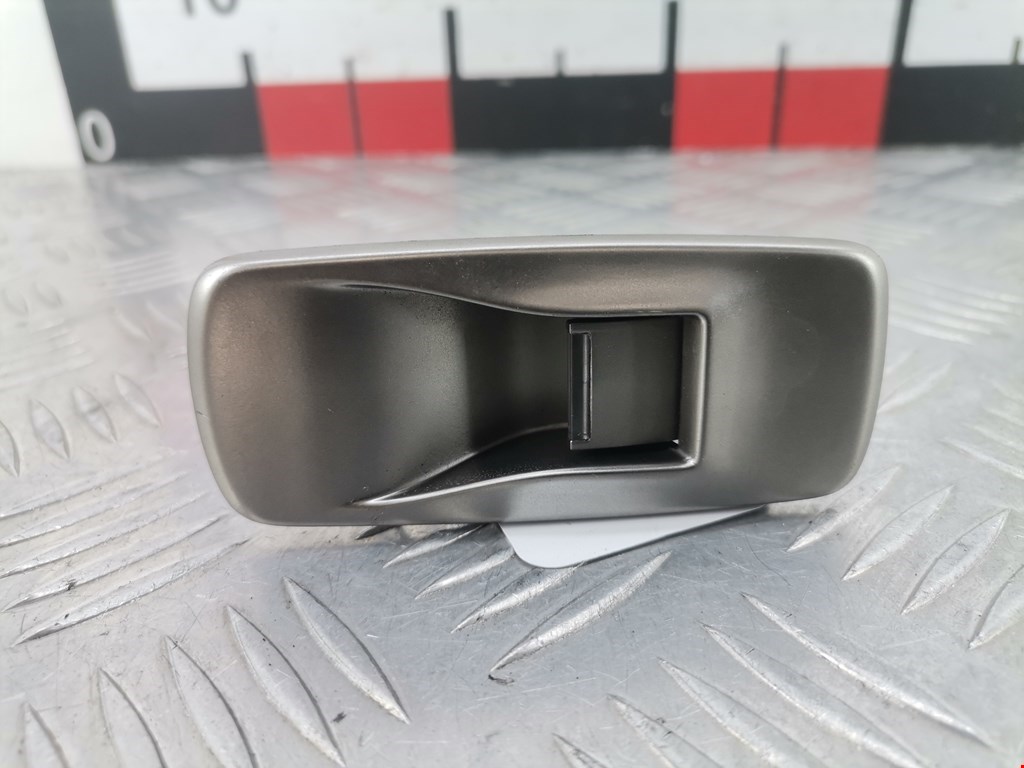 Кнопка стеклоподъемника JAGUAR XF X250 2007-2015