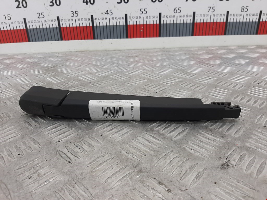 Поводок дворника задний (заднего) OPEL Astra J 2009-2017