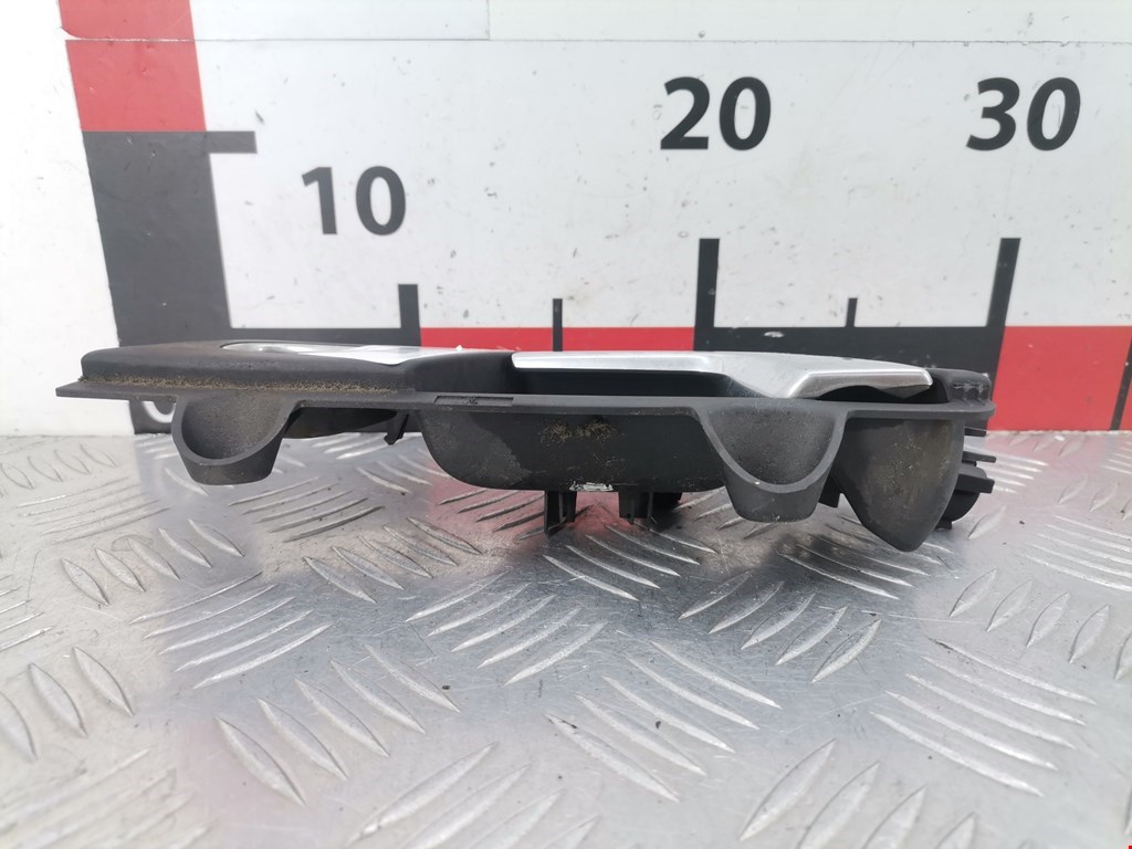 Ручка дверная задняя внутренняя левая AUDI A4 B6 2001-2005