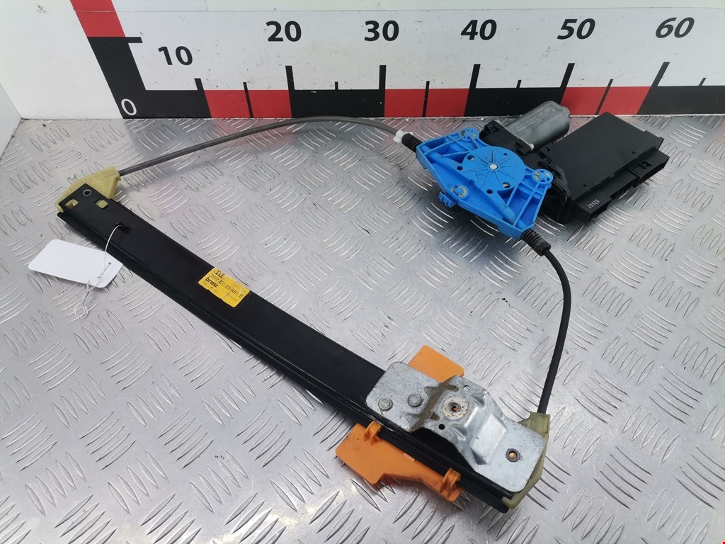 Стеклоподъемник задний левый AUDI A4 B6 2001-2005