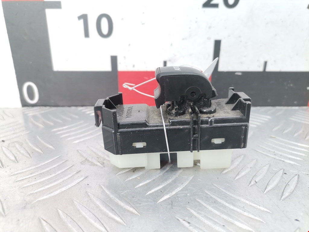 Кнопка стеклоподъемника LEXUS RX 300\330\350\400H 2003-2009