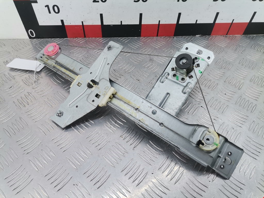 Стеклоподъемник задний правый PEUGEOT 207 2006-2015