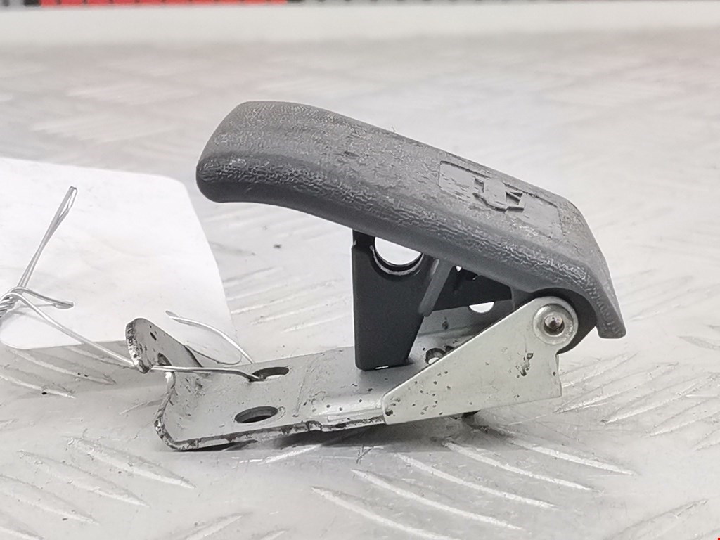 Ручка открывания капота MITSUBISHI Colt Z3 2003-2012