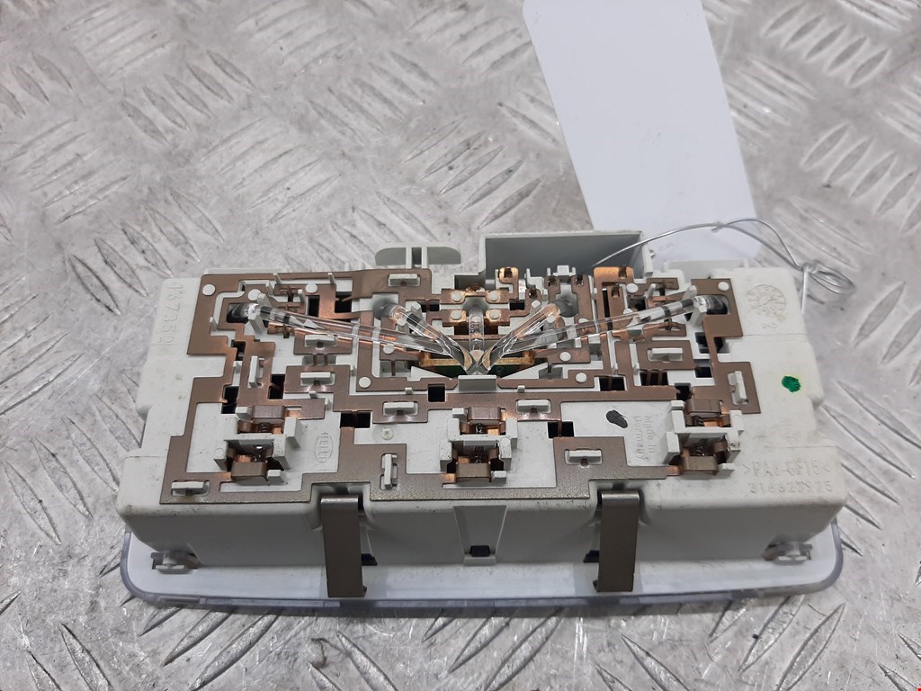 Плафон салонный (салона фонарь) OPEL Astra J 2009-2017