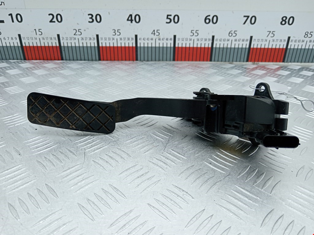 Педаль газа SKODA Rapid 2012-2020