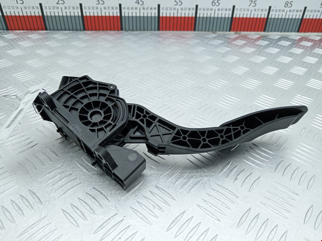 Педаль газа SKODA Rapid 2012-2020