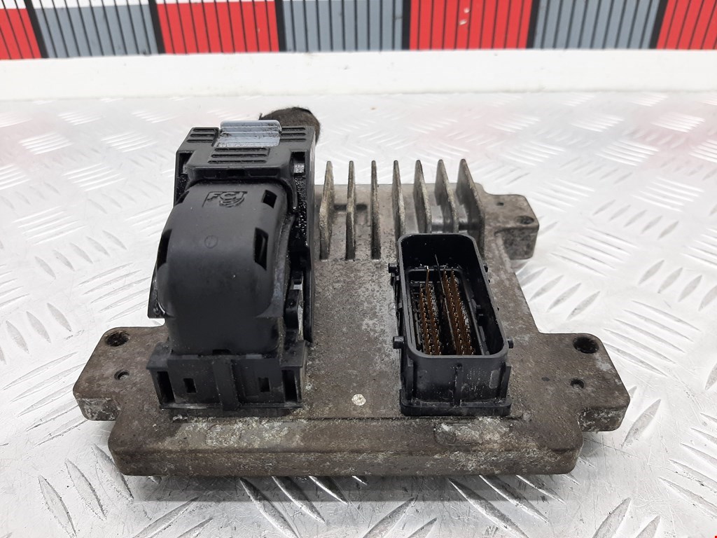 Блок управления двигателя (ЭБУ) OPEL Corsa D 2006-2014