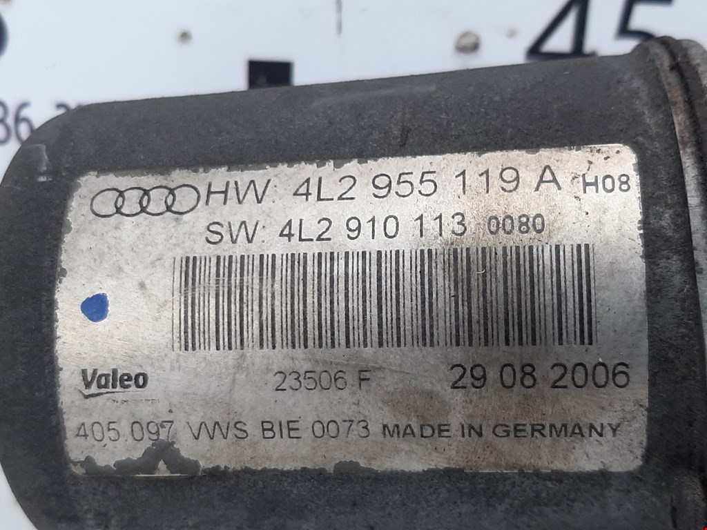 Моторчик стеклоочистителя передний AUDI Q7 I 2006-2015