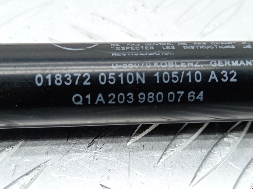 Амортизатор крышки (двери) багажника MERCEDES-BENZ CLC-Class CL203 2008-2011