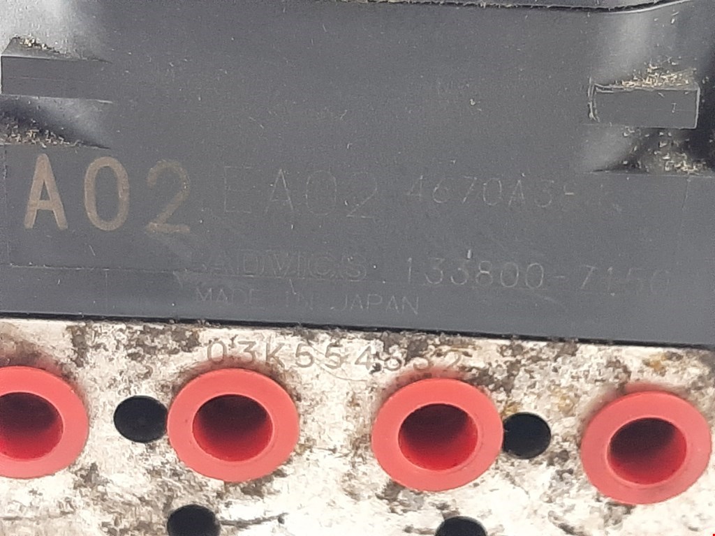 Блок ABS (насос) MITSUBISHI L200 KB 2006-2015