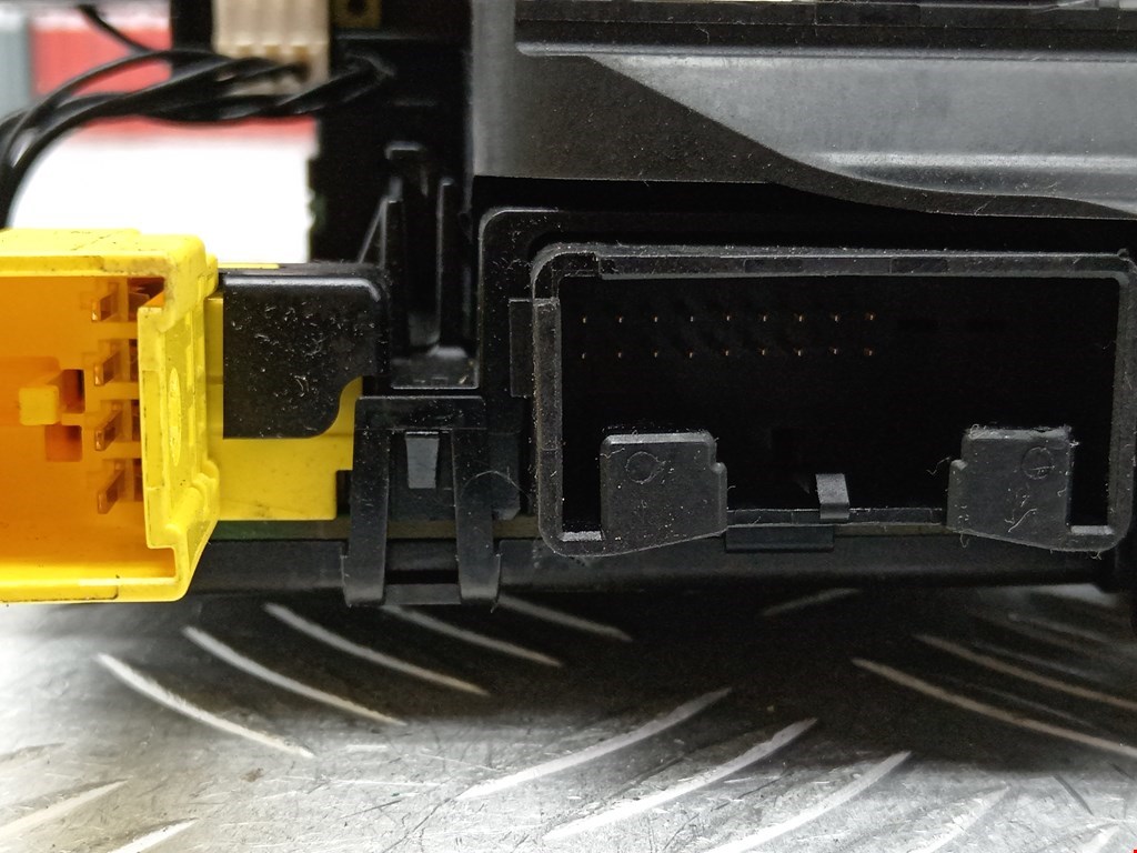 Датчик угла поворота рулевого колеса VOLKSWAGEN Passat B6 2005-2011