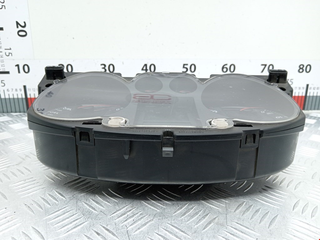 Панель приборов (щиток) VOLKSWAGEN Passat B6 2005-2011