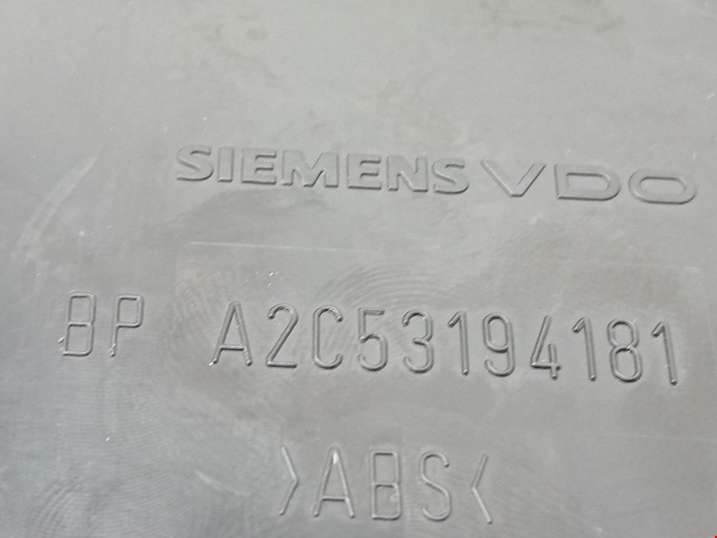 Панель приборов (щиток) VOLKSWAGEN Passat B6 2005-2011