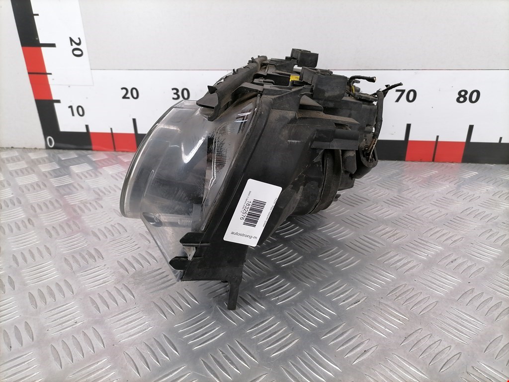 Фара правая BMW 3er E46 1998-2006