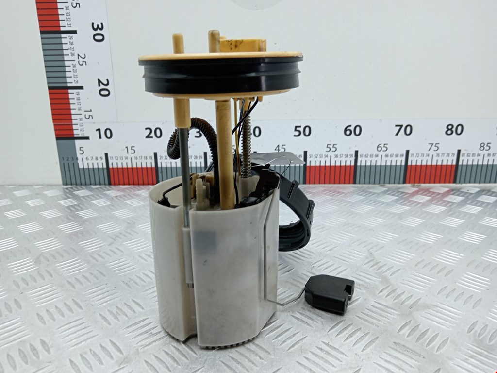 Насос топливный (электрический) SKODA Rapid 2012-2020