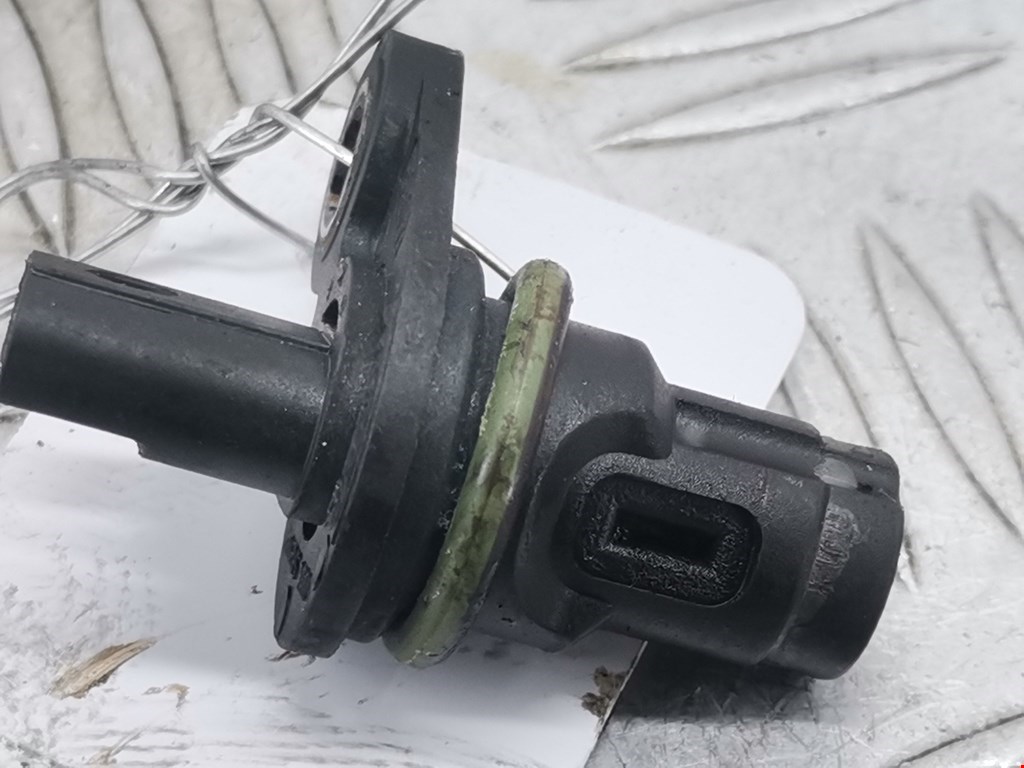 Датчик положения распредвала BMW 6er E63/E64 2003-2011