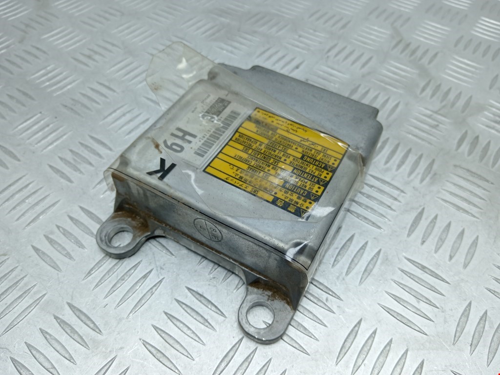 Блок управления AIR BAG TOYOTA RAV 4 XA20 2000-2005