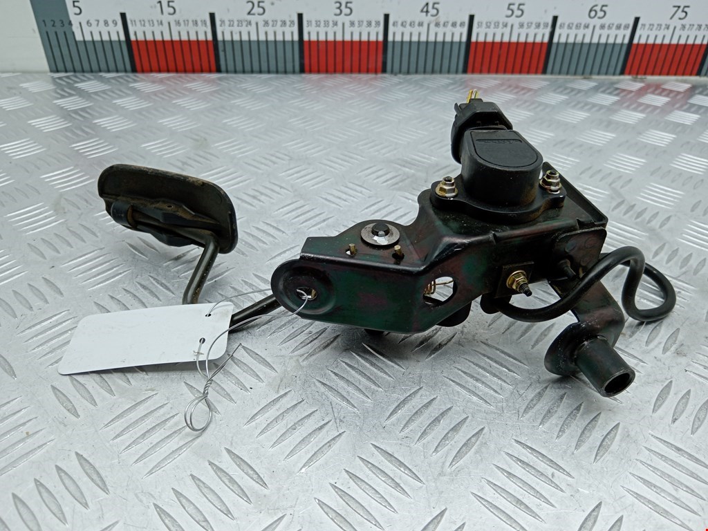 Педаль газа TOYOTA RAV 4 XA20 2000-2005