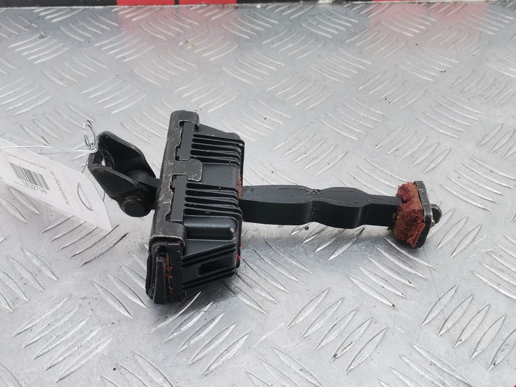 Ограничитель открывания двери BMW X5 E53 1999-2006