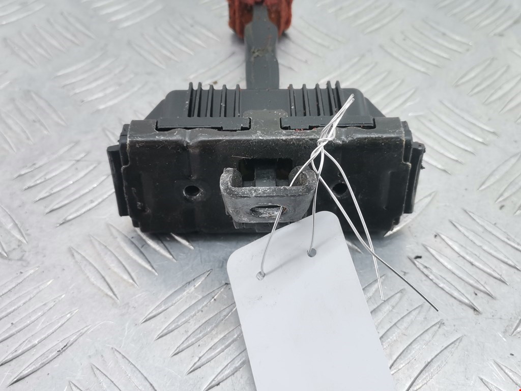 Ограничитель открывания двери BMW X5 E53 1999-2006