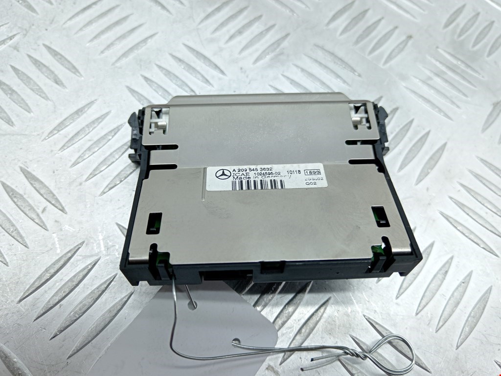 Дисплей информационный (компьютера) MERCEDES-BENZ CLC-Class CL203 2008-2011