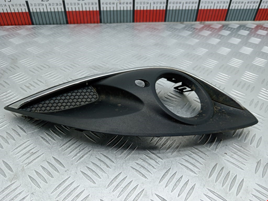 Накладка (планка) под фару левую Opel Corsa D (2006-2014)