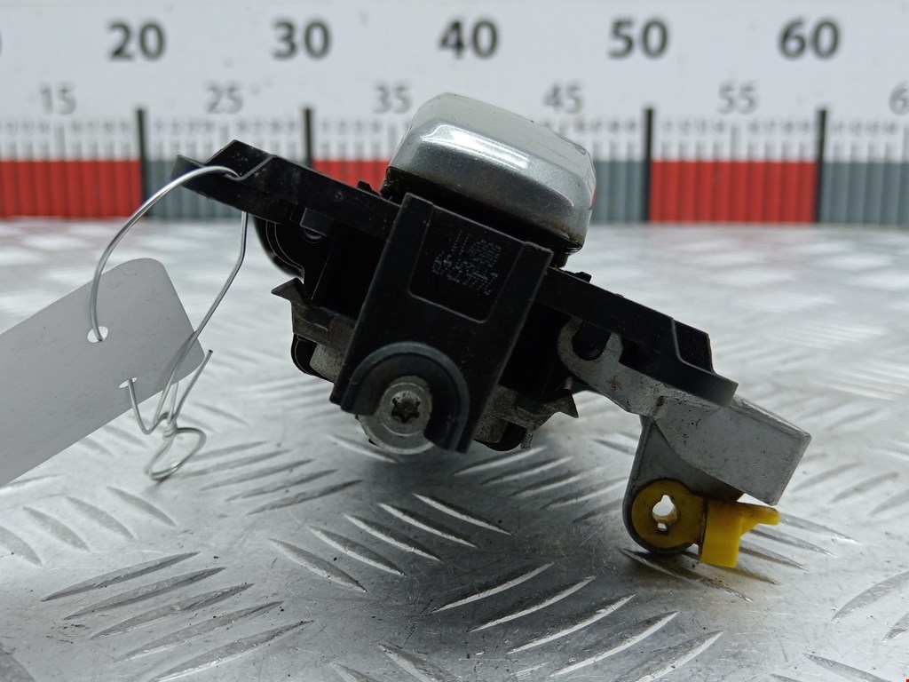 Ручка двери задней наружная левая OPEL Corsa D 2006-2014