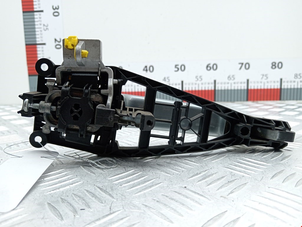 Ручка двери задней наружная левая OPEL Corsa D 2006-2014