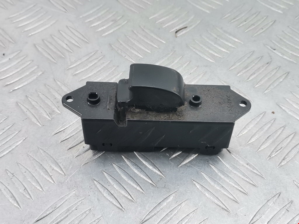 Кнопка стеклоподъемника PEUGEOT 4007 2007-2012