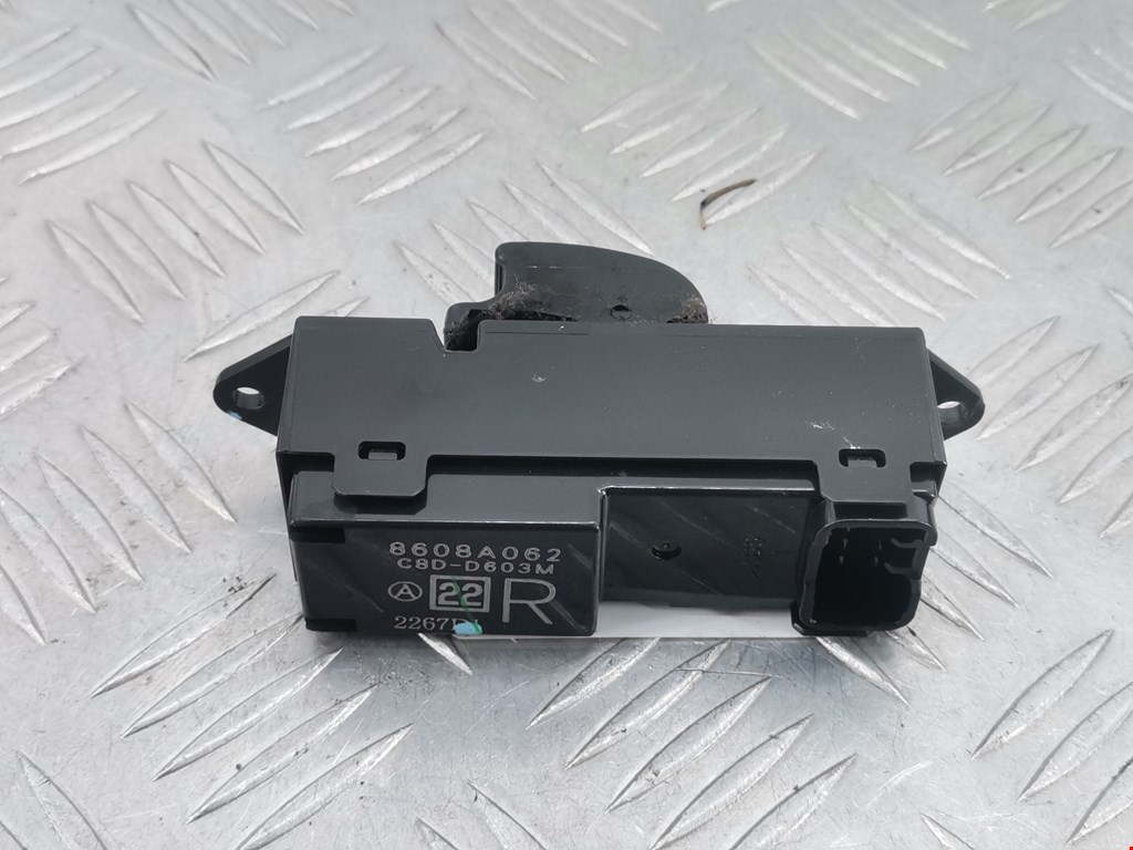 Кнопка стеклоподъемника PEUGEOT 4007 2007-2012