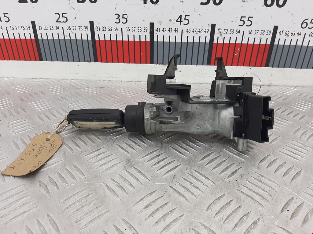 Замок зажигания SKODA Rapid 2012-2020