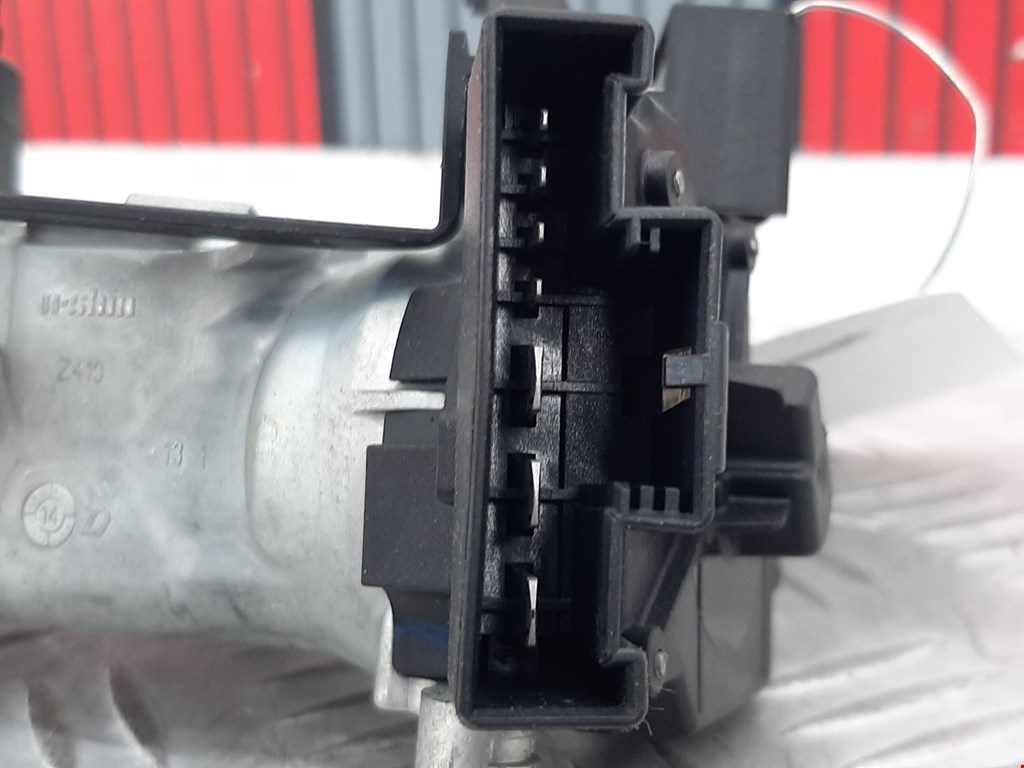 Замок зажигания SKODA Rapid 2012-2020