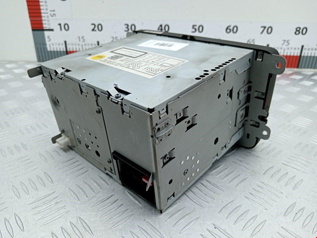 Магнитола VOLKSWAGEN Passat B6 2005-2011