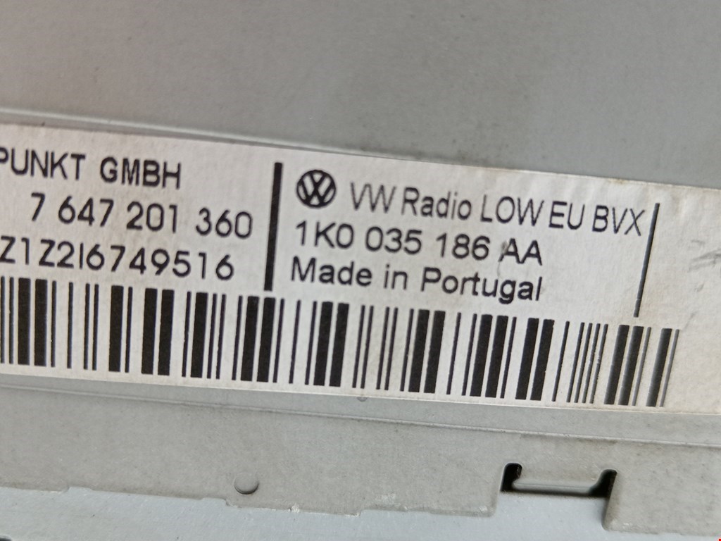 Магнитола VOLKSWAGEN Passat B6 2005-2011