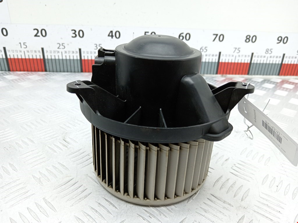 Моторчик (мотор) отопителя салона NISSAN Navara III D40 2005-2015