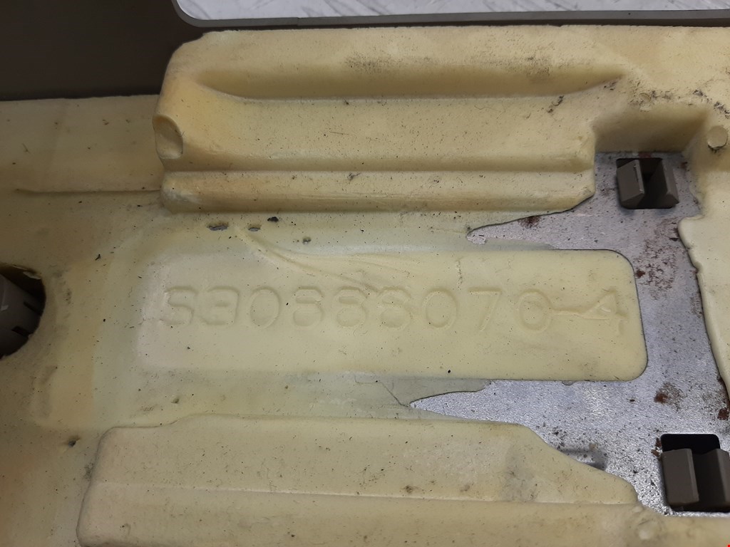 Кожух рулевой колонки VOLVO XC90 2002-2014