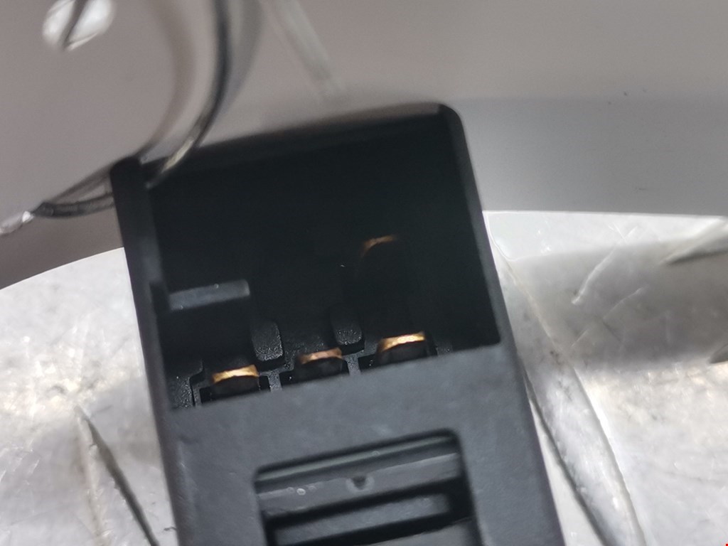 Кнопка стеклоподъемника VOLKSWAGEN Passat B5 1997-2005