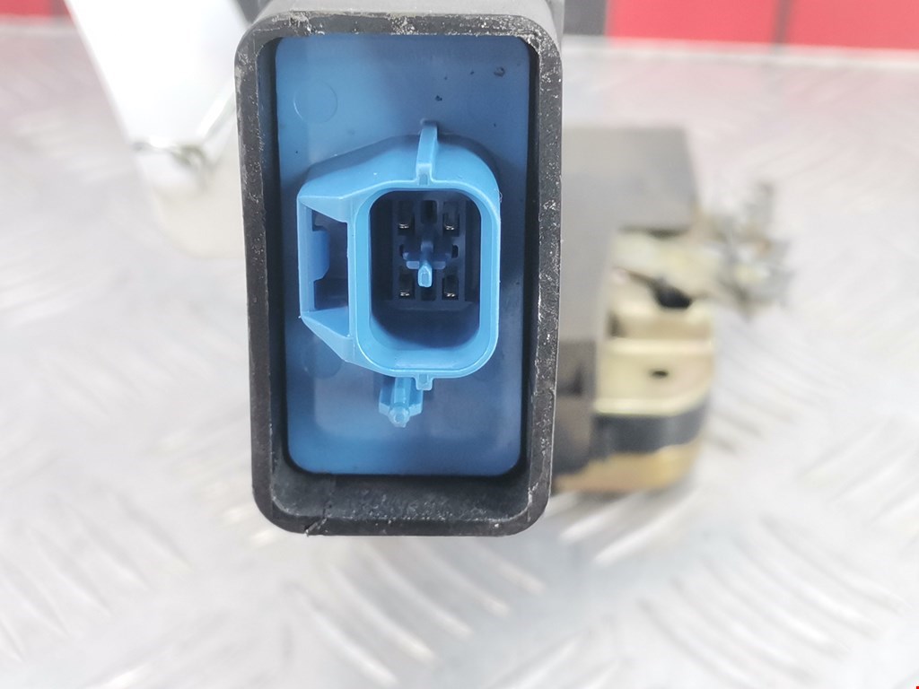 Замок двери передней левой MITSUBISHI Space Star 1999-2006