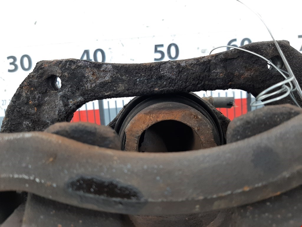 Суппорт передний правый OPEL Astra J 2009-2017