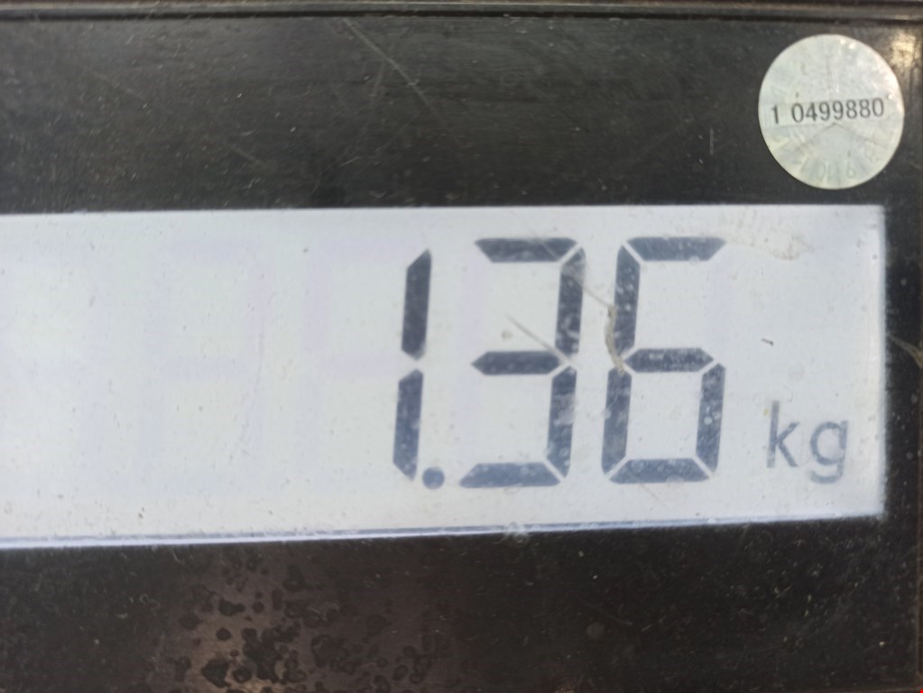 Уплотнитель двери VOLKSWAGEN Caddy III 2004-2015