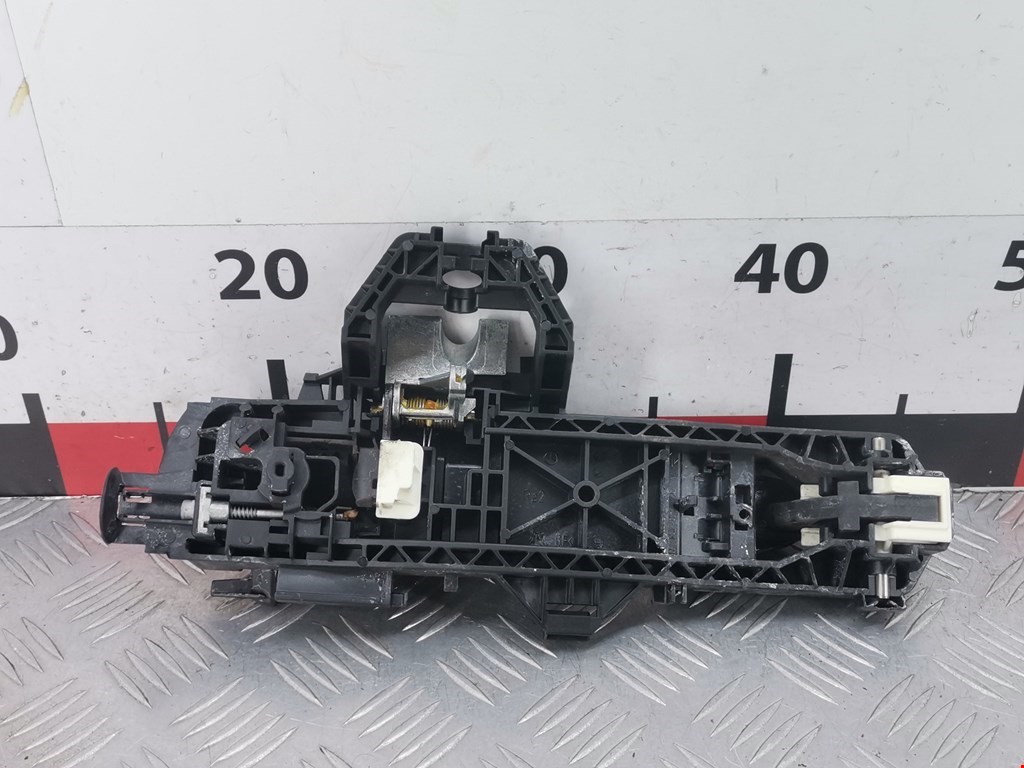 Ручка двери задней наружная правая MERCEDES-BENZ C-Class C-klasse W204 2007-2015