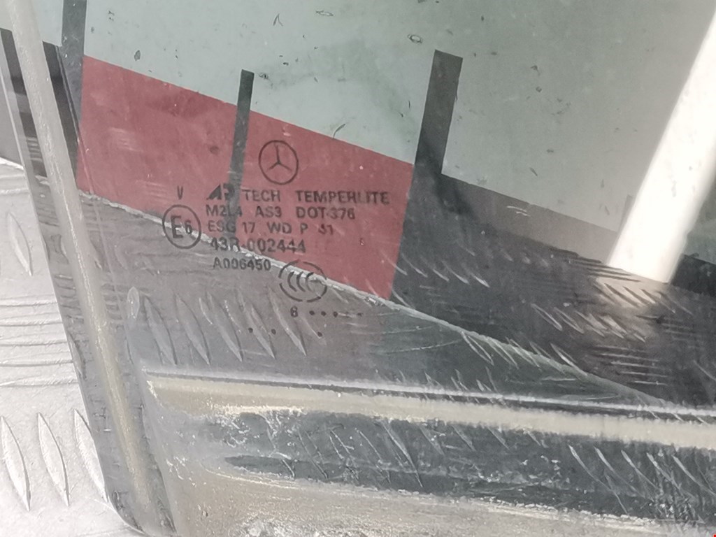 Стекло двери заднее правое MERCEDES-BENZ M-Class W164 ML 2005-2011