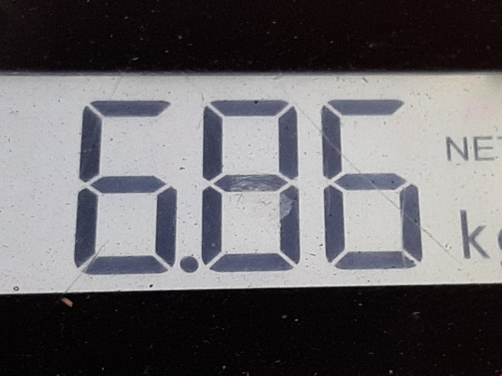 Амортизатор передний левый VOLKSWAGEN Passat B6 2005-2011