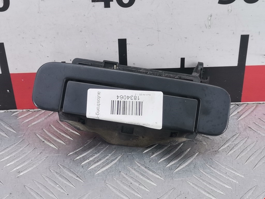 Ручка двери задней наружная левая AUDI A4 B5 1995-2001