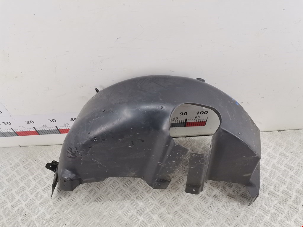 Локер (подкрылок) задний правый SKODA Rapid 2012-2020