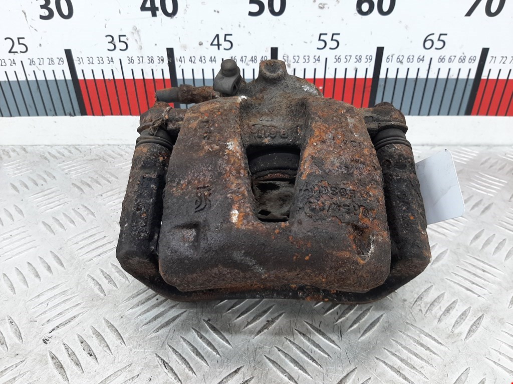 Суппорт передний правый OPEL Corsa D 2006-2014